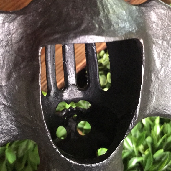 Pottery Barn Spooky Rare Hanging Rustic Metal Bat Votive Candle Holder L… - Picture 12 of 16